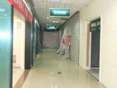 所以拆修门面是现正在的沉